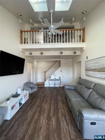 333 Liberty 15, Little Ferry, NJ 07643