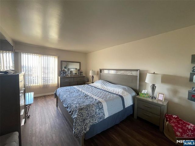 333 Liberty 15, Little Ferry, NJ 07643