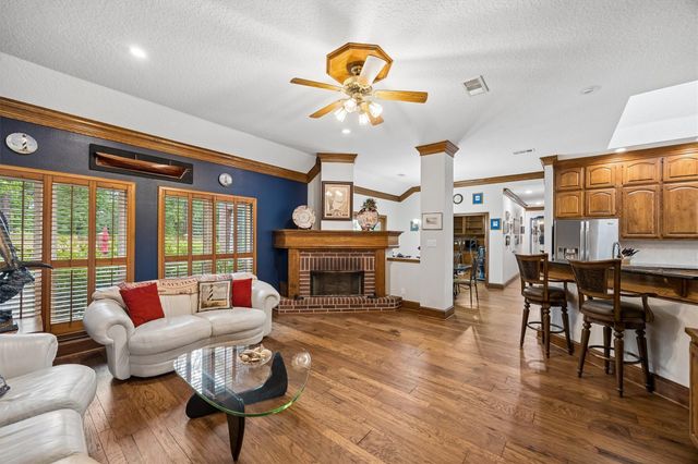 6211 S Woods Lane, Katy, TX 77494