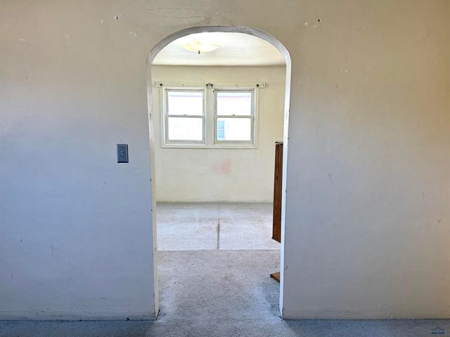 1917 WASHINGTON AV, Hot Springs, SD 57747