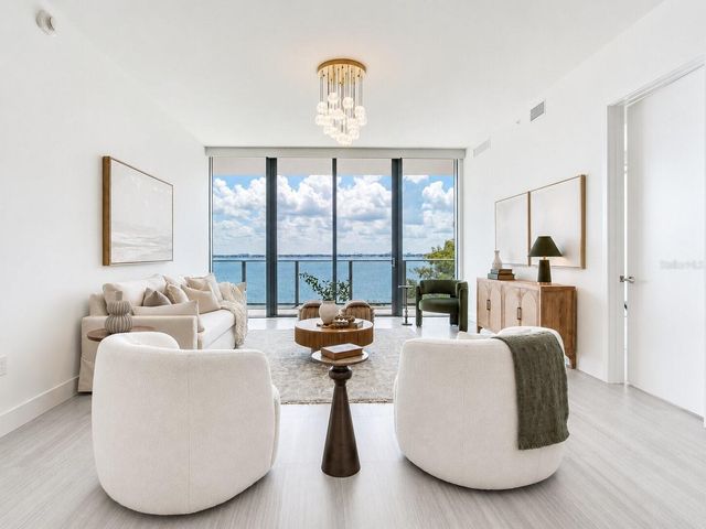 3101 W BAYSHORE BOULEVARD 402, Tampa, FL 33629