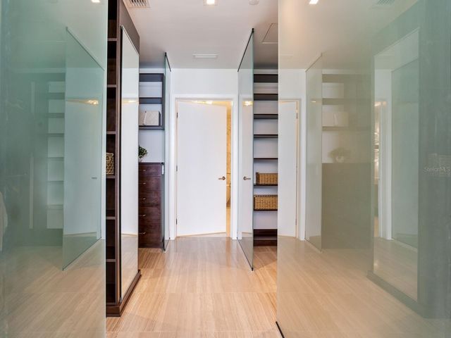 3101 W BAYSHORE BOULEVARD 402, Tampa, FL 33629