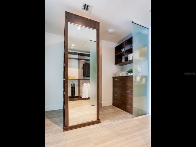 3101 W BAYSHORE BOULEVARD 402, Tampa, FL 33629