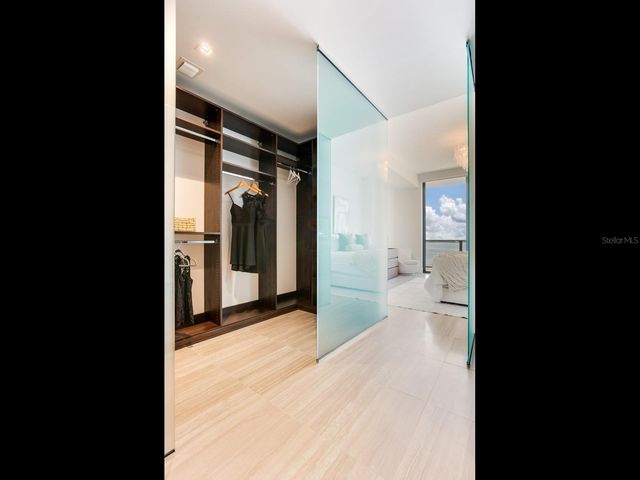 3101 W BAYSHORE BOULEVARD 402, Tampa, FL 33629