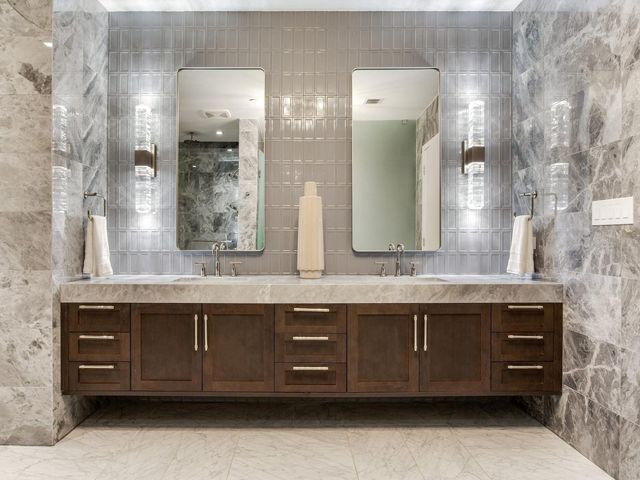 3101 W BAYSHORE BOULEVARD 402, Tampa, FL 33629