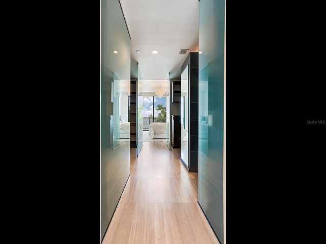3101 W BAYSHORE BOULEVARD 402, Tampa, FL 33629