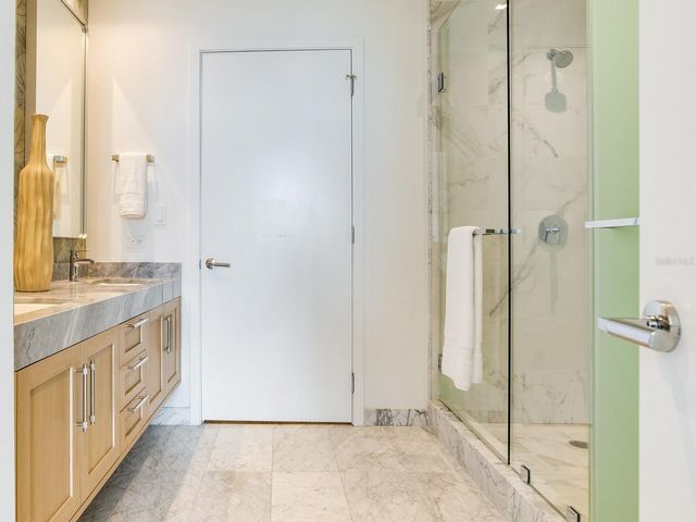 3101 W BAYSHORE BOULEVARD 402, Tampa, FL 33629