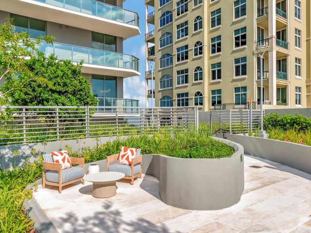 3101 W BAYSHORE BOULEVARD 402, Tampa, FL 33629