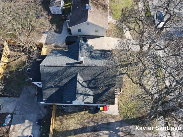 1128 Emerald Avenue, Grand Rapids, MI 49503