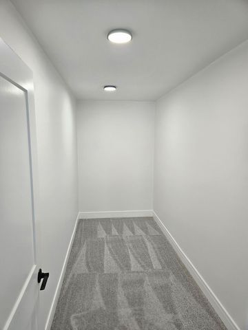 740 E 155th Street, Phoenix, IL 60426