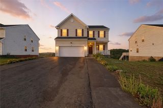 111 Foxhound Dr, Jefferson Hills, PA 15236