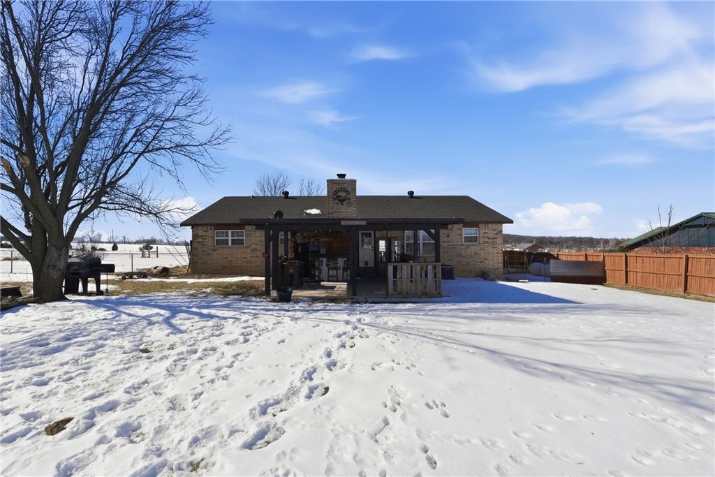 258 Madison 7157, Fayetteville, AR 72703