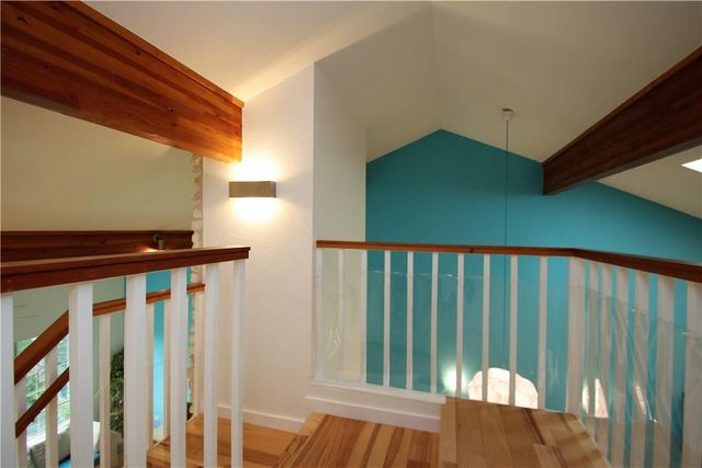 4905 Smokey VLY A, Austin, TX 78731