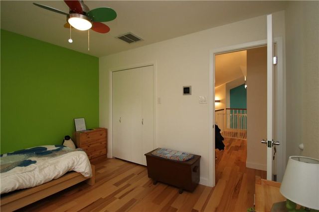 4905 Smokey VLY A, Austin, TX 78731