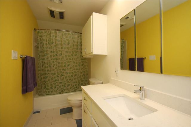 4905 Smokey VLY A, Austin, TX 78731