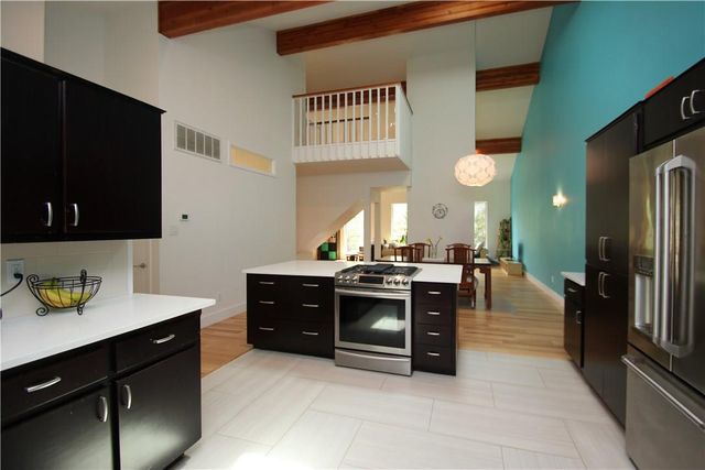 4905 Smokey VLY A, Austin, TX 78731