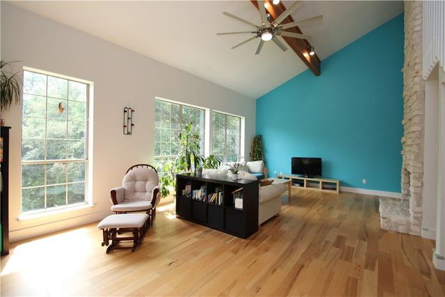 4905 Smokey VLY A, Austin, TX 78731