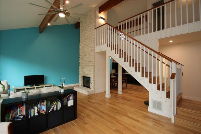 4905 Smokey VLY A, Austin, TX 78731