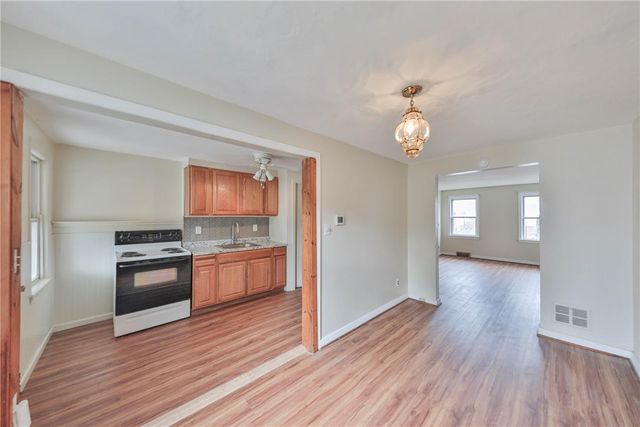 428 East Garrison Street, Bethlehem City, PA 18018