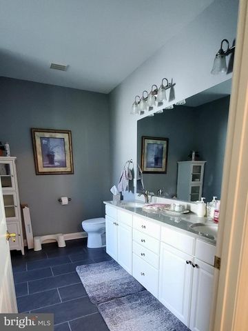 153 HARVEST RIDGE DR, Winchester, VA 22601