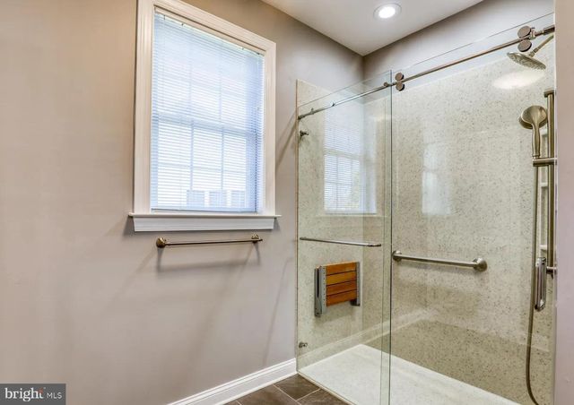 153 HARVEST RIDGE DR, Winchester, VA 22601