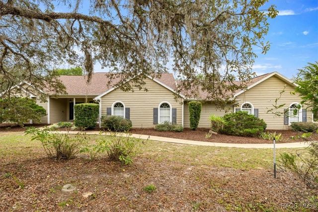 4860 W Angus Drive, Beverly Hills, FL 34465