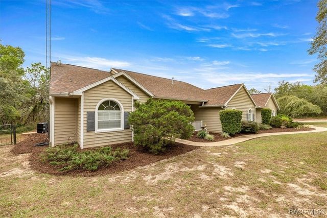 4860 W Angus Drive, Beverly Hills, FL 34465