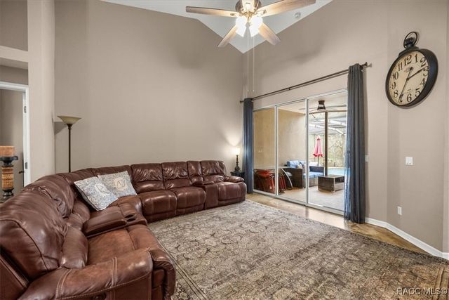 4860 W Angus Drive, Beverly Hills, FL 34465