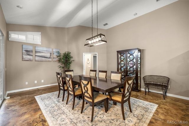 4860 W Angus Drive, Beverly Hills, FL 34465