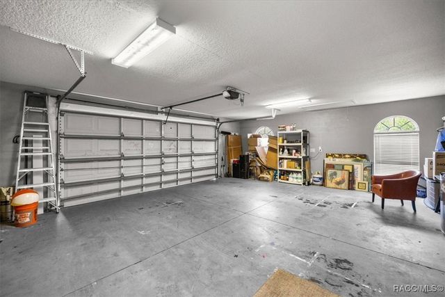 4860 W Angus Drive, Beverly Hills, FL 34465