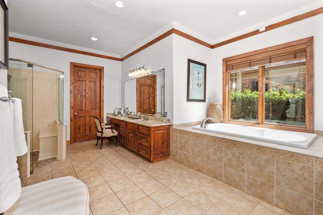 326 Cottonwood Spur, Carthage, TX 75633