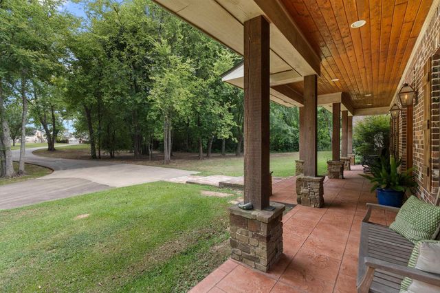 326 Cottonwood Spur, Carthage, TX 75633