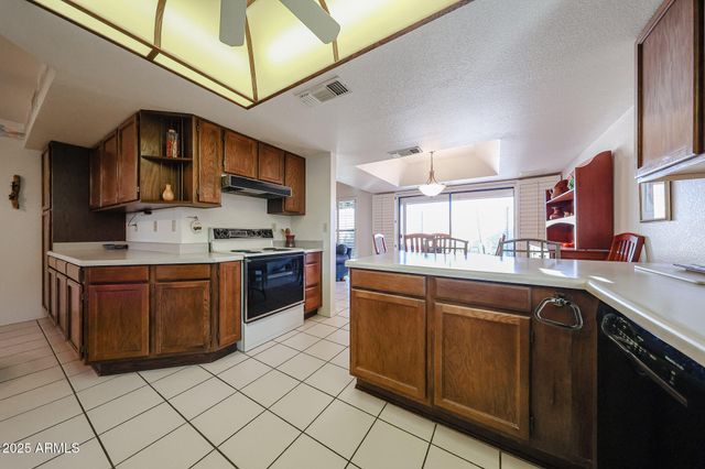 2776 Leisure World --, Mesa, AZ 85206