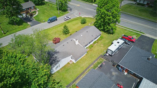 911 Lakeside Drive, Springfield Twp., OH 45231