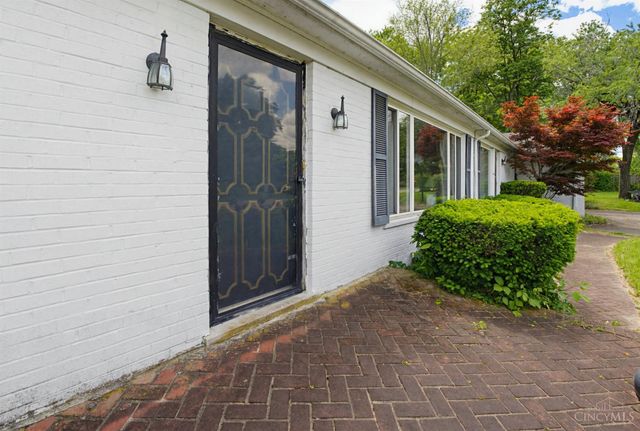 911 Lakeside Drive, Springfield Twp., OH 45231