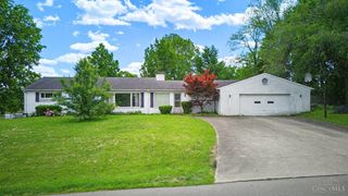 911 Lakeside Drive, Springfield Twp., OH 45231