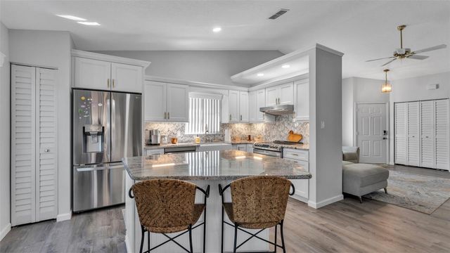 6205 PEACOCK RUN, Lakeland, FL 33809