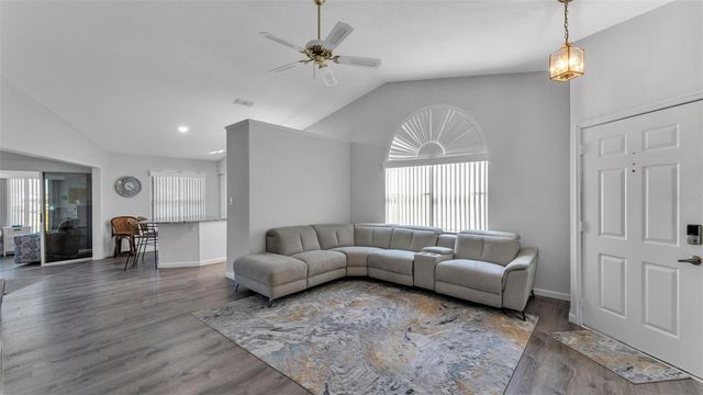 6205 PEACOCK RUN, Lakeland, FL 33809