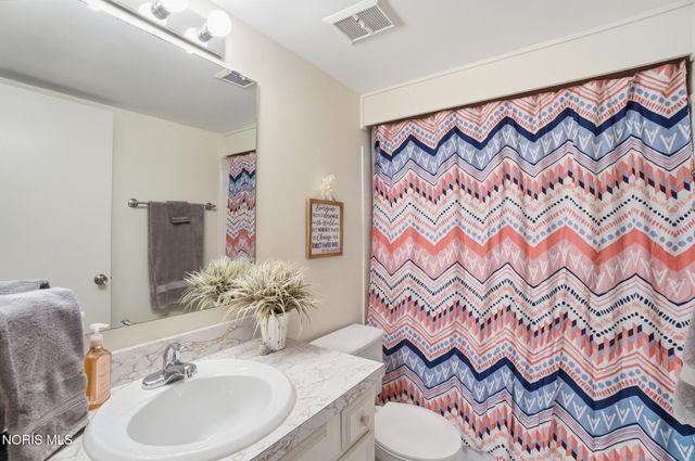 5679 Monroe Street, Unit 319, Sylvania, OH 43560
