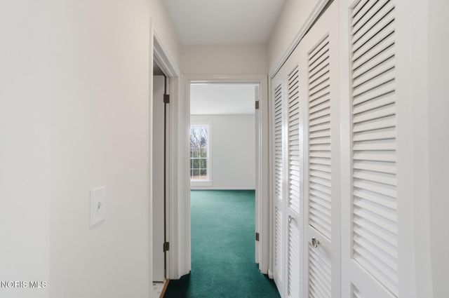 5679 Monroe Street, Unit 319, Sylvania, OH 43560