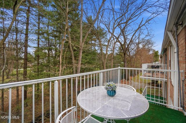 5679 Monroe Street, Unit 319, Sylvania, OH 43560