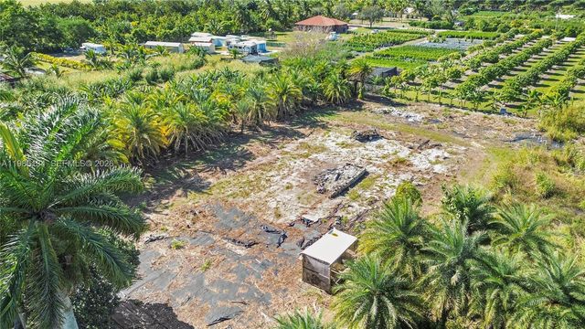 31500 SW 207th Avenue, Homestead, FL 33030