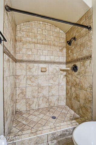 7291 Camino Del Sol Drive, El Paso, TX 79911