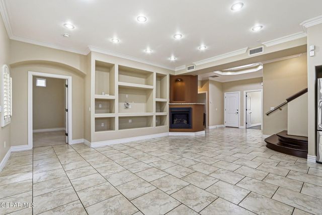 7291 Camino Del Sol Drive, El Paso, TX 79911