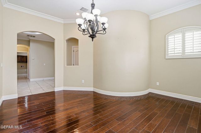 7291 Camino Del Sol Drive, El Paso, TX 79911