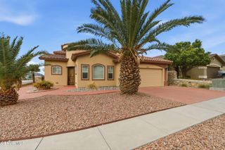 7291 Camino Del Sol Drive, El Paso, TX 79911