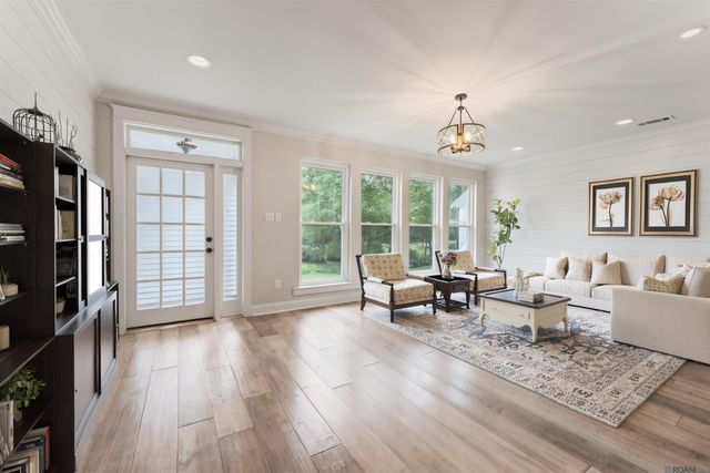 18115 Magnolia Bend Rd, Greenwell Springs, LA 70739
