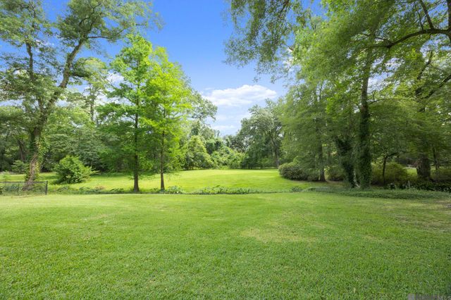 18115 Magnolia Bend Rd, Greenwell Springs, LA 70739