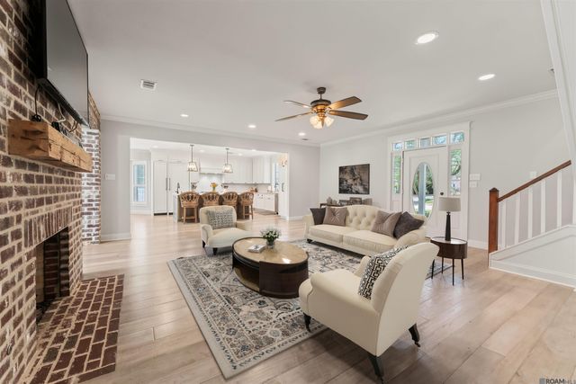18115 Magnolia Bend Rd, Greenwell Springs, LA 70739