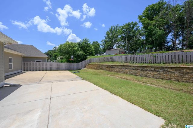 133 KEENELAND GREEN, Pelham, AL 35124